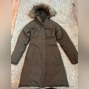 The North Face Women’s HYVENT arctic parka jacket